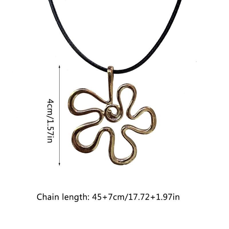 Flower Pendant Necklaces Irregular Flower Pendant Necklaces Flower Jewelry Alloy Material Birthday Gift for Women Girls