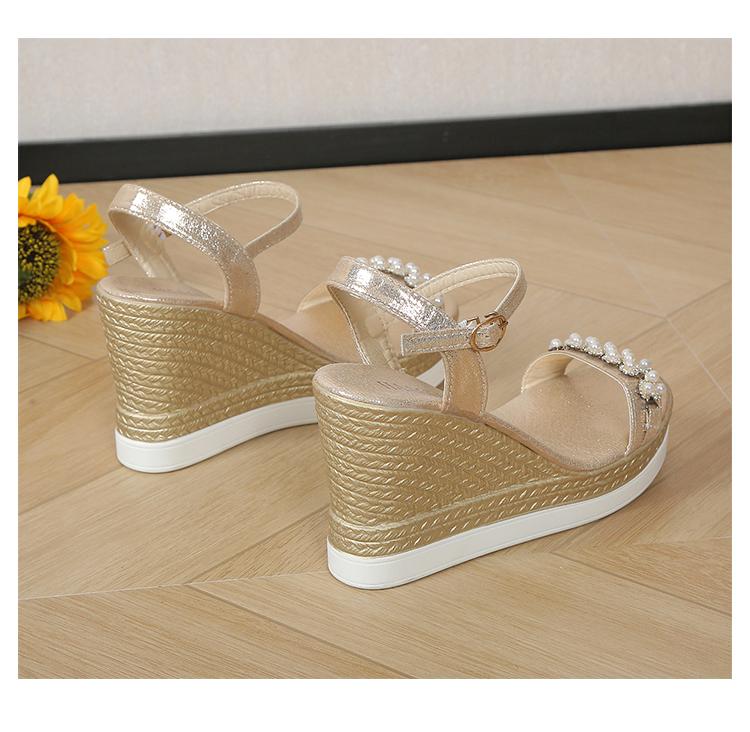 

Fashion Women Platform Sandals 2024 Summer Pearl Transparent Rhinestones High Heels Buckle Fashoin Ladies Wedge Sandals Beach Shoes 35