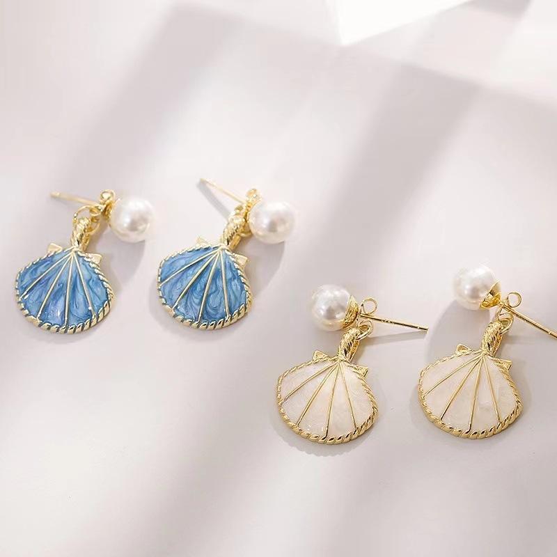 Fashion Enamel Shell Pearl Earrings For Women Exquisite Elegant Pendant Earrings Casual Vacation Party Jewelry Lady Gifts 1Pair
