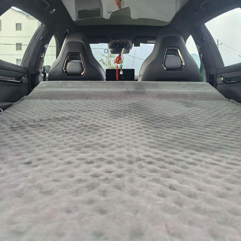 Aufblasbare Auto-Schlafmatte für Tesla Model Y - Campingmatratze Y3