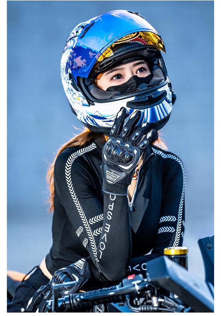 Breathable Touchscreen Motorcycle Gloves - Full-Finger Protection for All Seasons