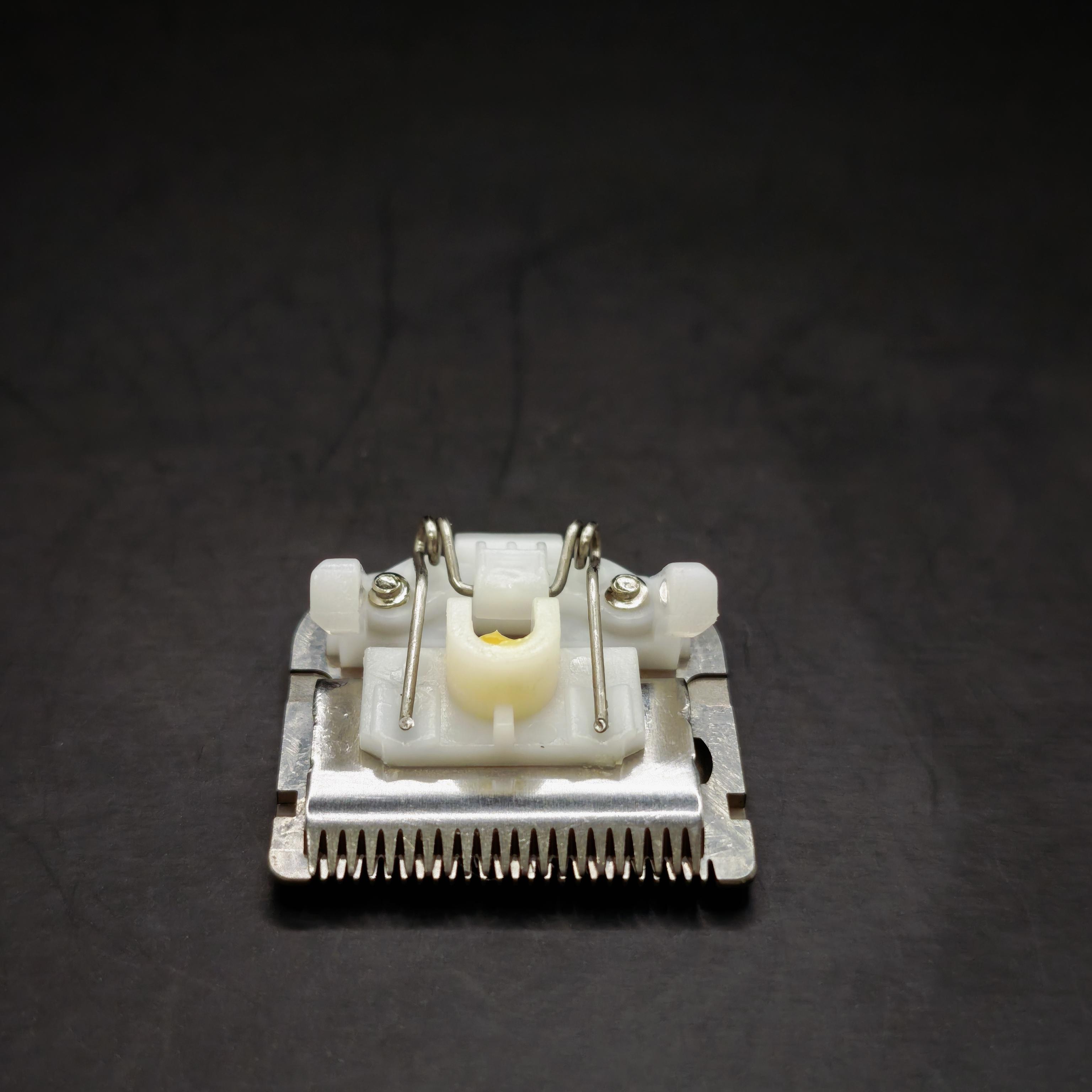 Лезвие-нож для машинки 3030-7000/59300 3017-0050 Prewave Замена для WAHL 9818-116 9818-016 9854-616 Standard Blade серебряный