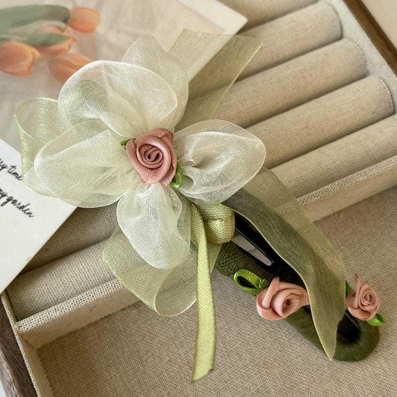 1 piece of hair accessory vintage claw clip romantic fabric flower exquisite high-end grip clip 11.5*6cm