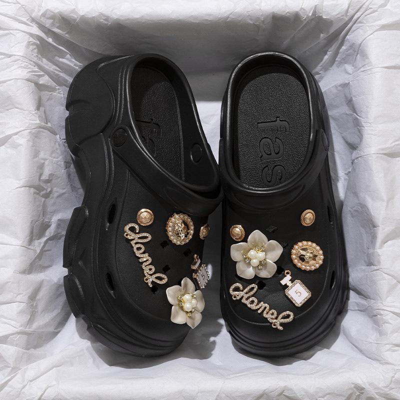 Hole shoes women's summer cartoon cute thick-soled beach outdoor non-slip baotou beach cool slippers