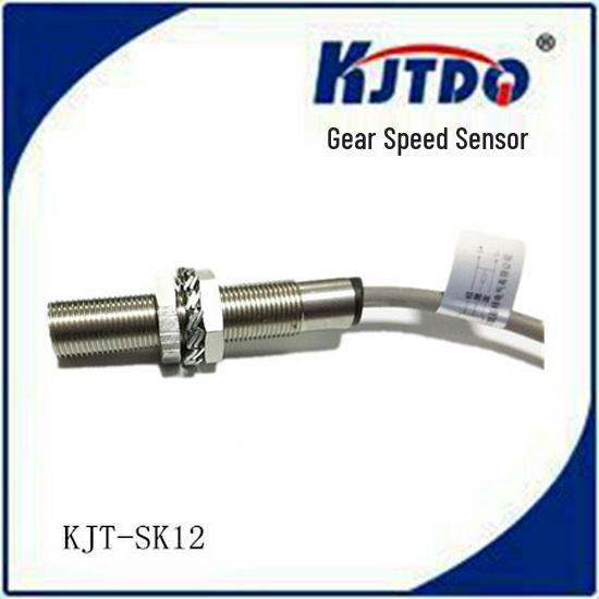 Dual Channel 24V NPN/PNP Gear & Vehicle Speed Sensor CM18-65D-3-24V KJT Series
