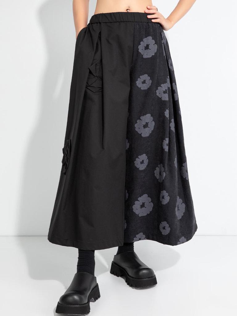 2025 Autumn Asymmetrical Wide-Leg Retro Patchwork Culottes: Women's Casual Dark Style