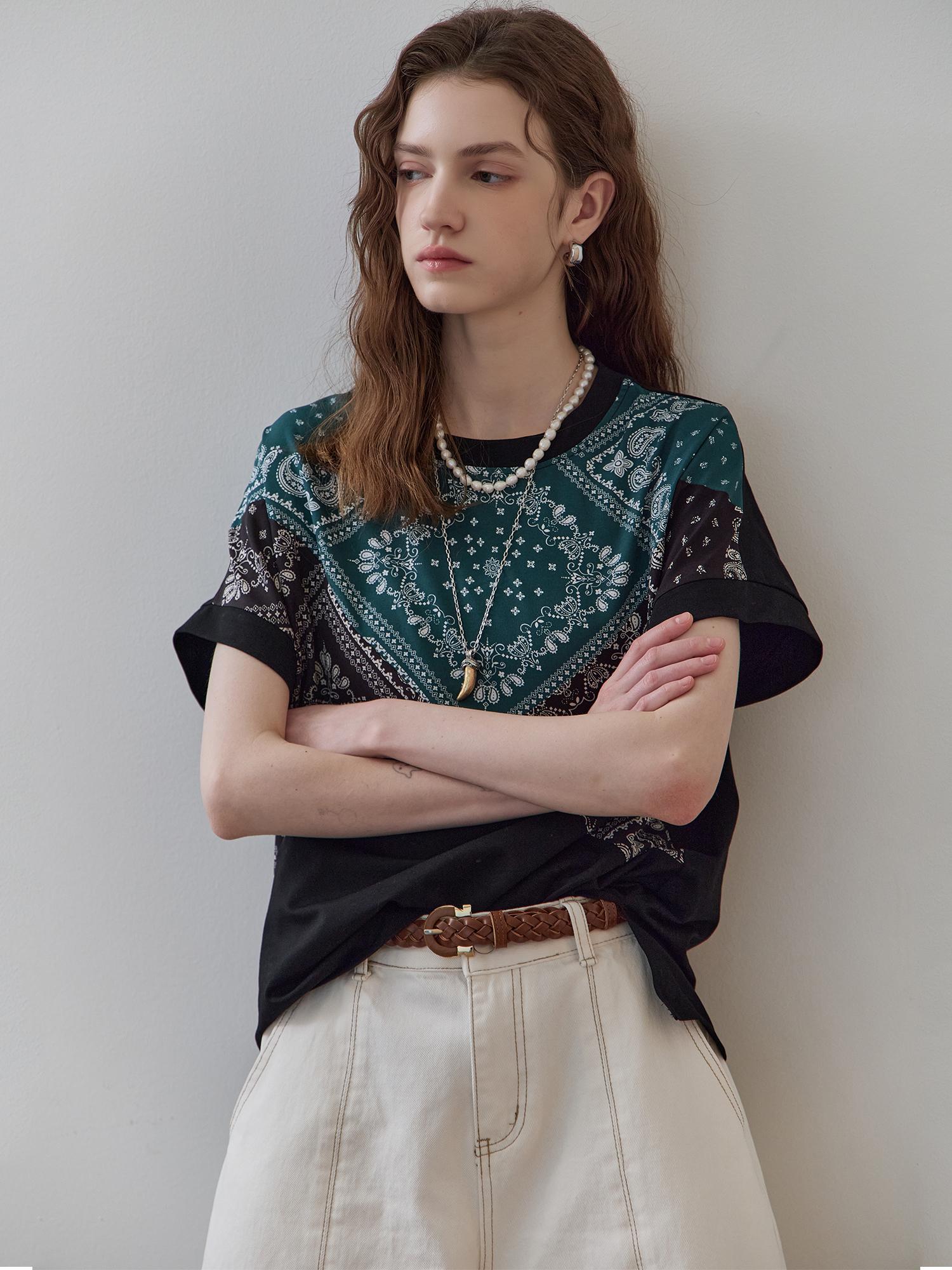 Maja Paisley Bandana Color Block Round Neck T-Shirt White/Free