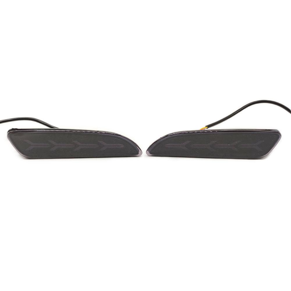 2PCS Car LED Reflector Light For Toyota Corolla Cross 2020 2021 2022 Rear Fog Lamp Bumper Brake Light Dynamic Turn Signal