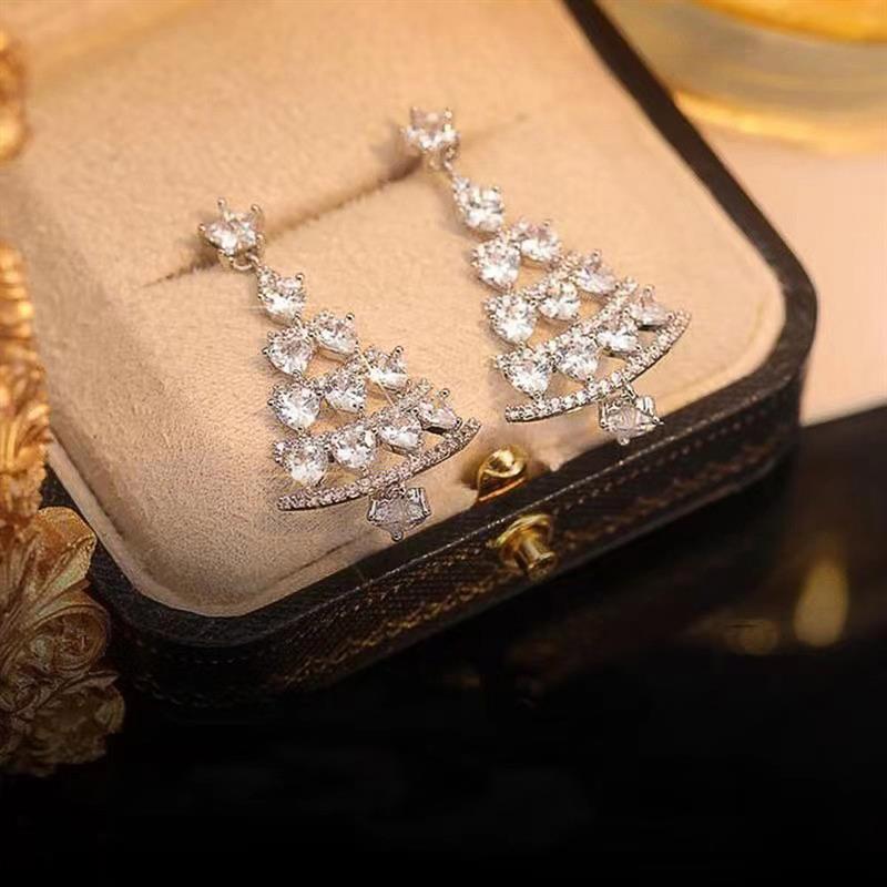 Huitan Sparkling Women Drop Earrings Christmas Tree Design Full Shiny CZ Aesthetic Festival Accessories Party Jewelry for GiftGood Product