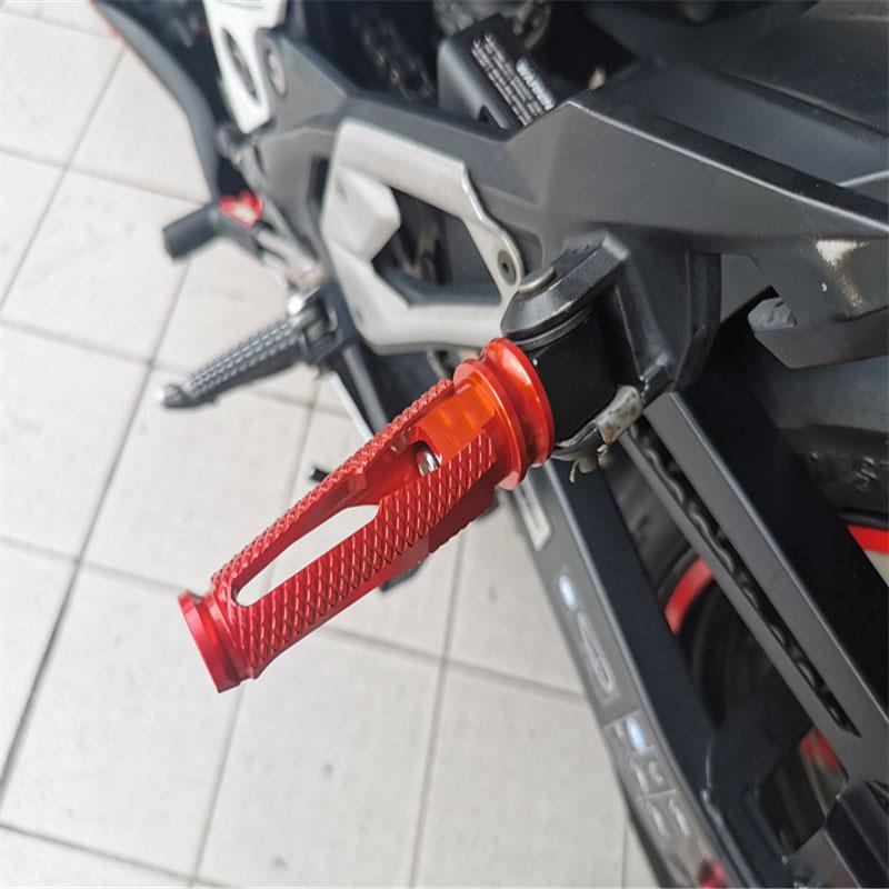 For Kawasaki Z750 Z900 Z1000 ZX6R Z800 ZX10R ER-6N ER-6F Z900RS Motorcycle Foot Pegs Pedals CNC Aluminum Rear Passenger Footpegs