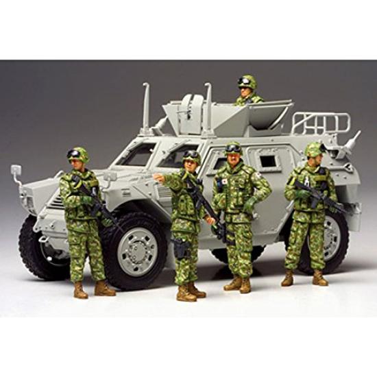 

Tamiya 135 Военная миниатюрная серия «Наземные силы самообороны Ирака» Набор для отправки личного состава