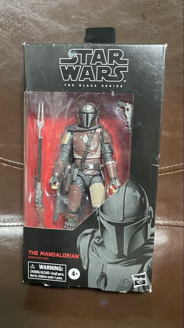 

[USED] Mandalorian Figure Black Series