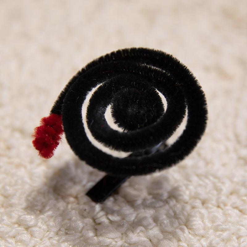 

Cartoon Funny Mosquito Hair Clip Hairpin Plush Barrettes Insect Duckbill Clip Accessories Headwear Gift as the picture
