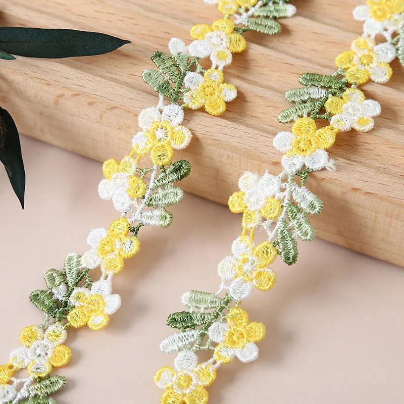 2CM Width Flower Lace Fabric Floral Embroidery Ribbon DIY Sewing Garment Applique Decor Accessories 2cm Lace Trim Crafts
