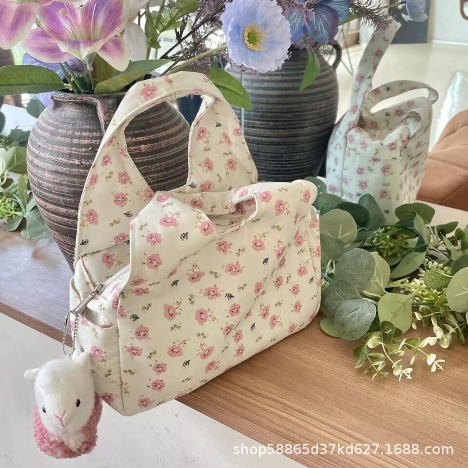 

Sweet floral handbag, new ins high-value cute bag canvas bag bento commuter tote bag
