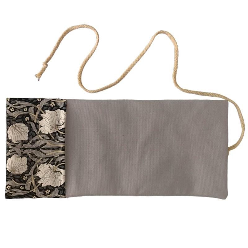 

Сворачивающийся мешочек для Таро, мешочки для хранения игровых карт, органайзеры для карт для гаданий на столе, мешочек для игровых карт, складной карман для карт 1