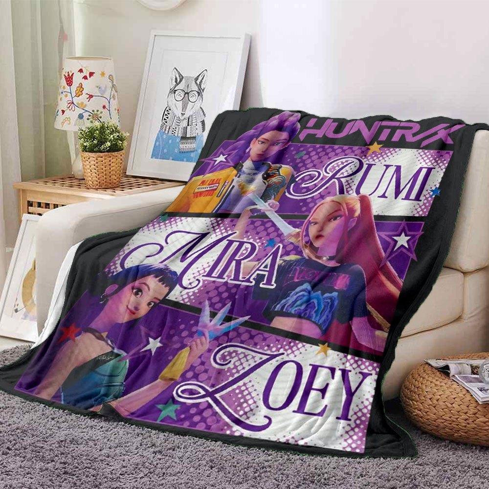 

1pc Hunter X Kopo group - Themed Flannel Blanket - Suitable for Bed, Home Decor, Graduation Gifts, Easter, Back to School, ChristmasA65 80cmx120cm(31inx47in)