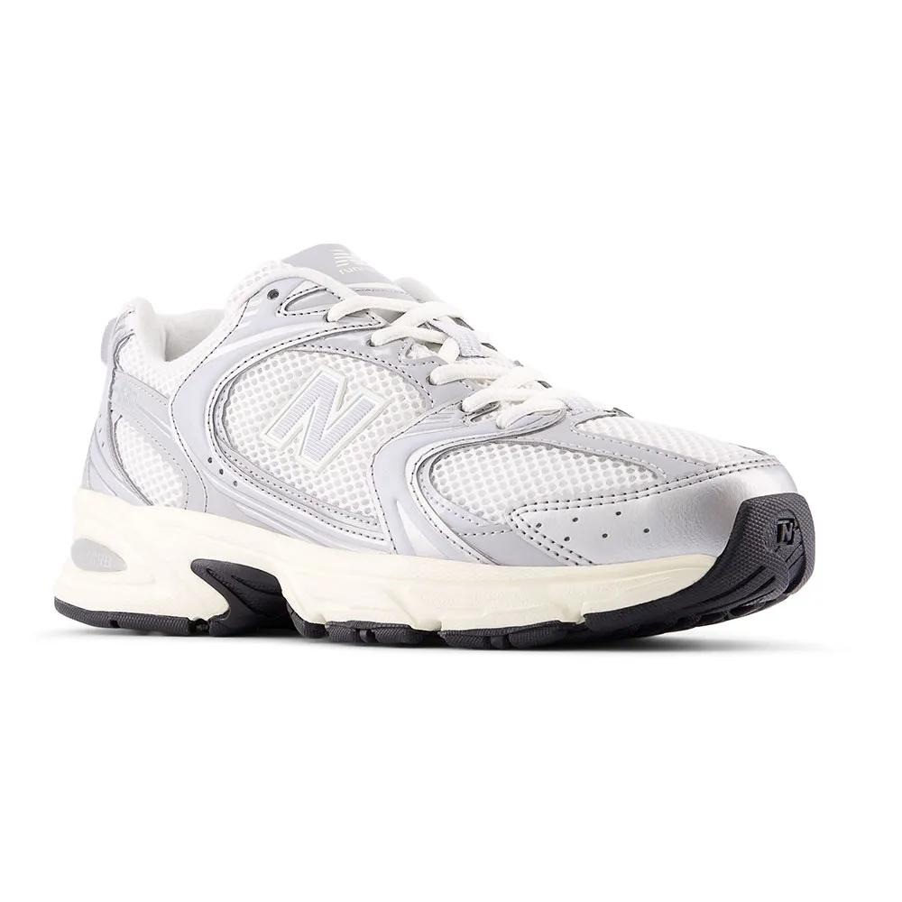 New Balance Sneakers 530