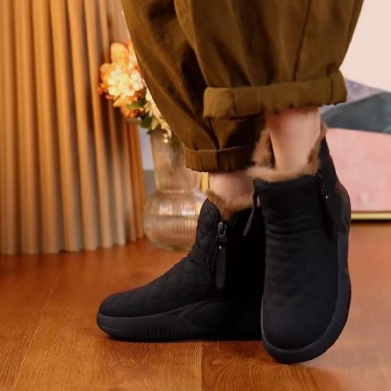 The New Style of Snow Boots and Women's Shoes Features A Short Leg with A Sponge Sole That Is Waterproof and Anti-slip