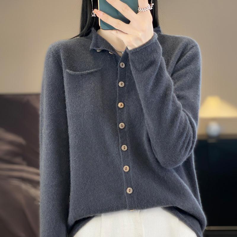 Wool Cardigan with Seamless One-line Rolled Pocket Coat Top