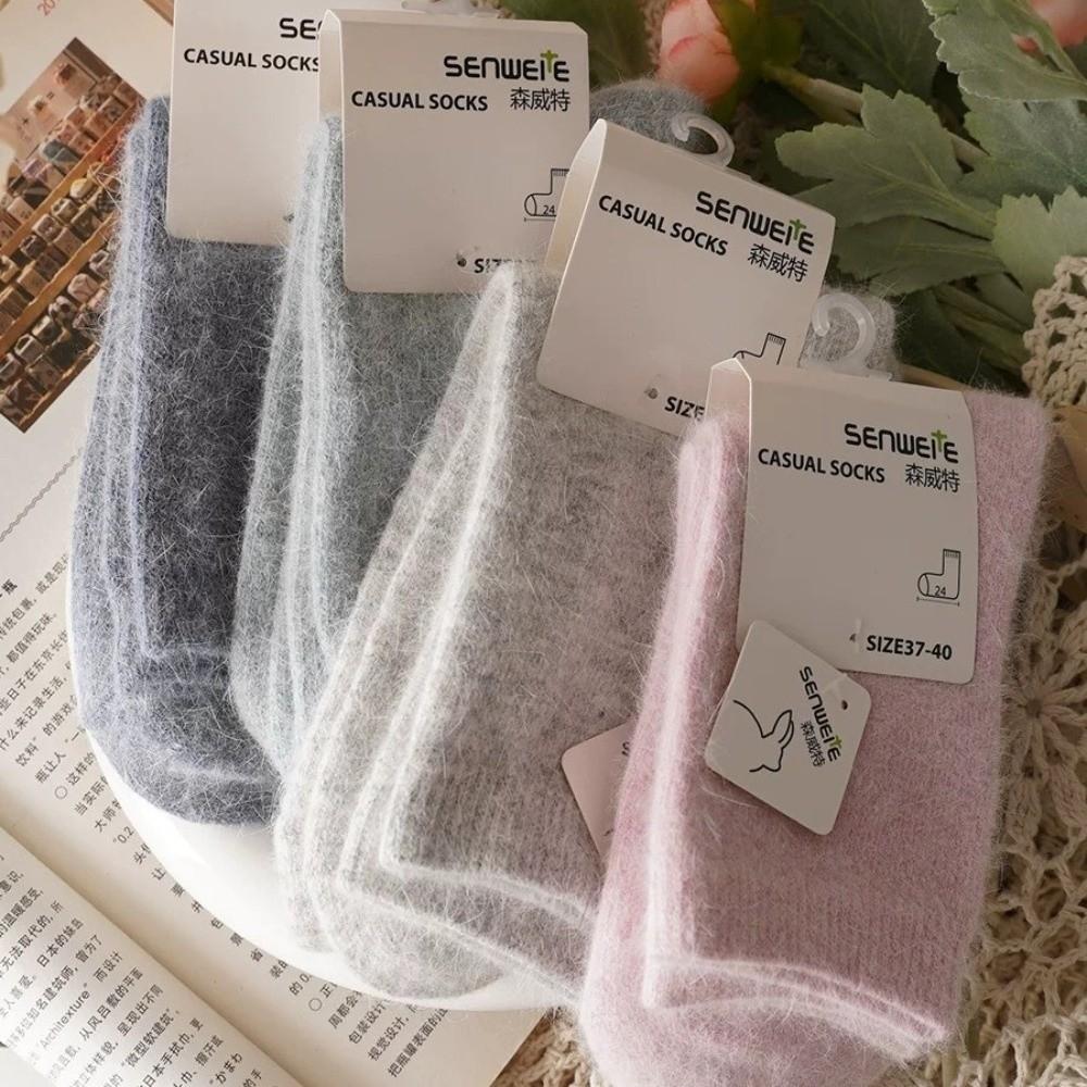 Warm Fuzzy Socks Soft Cashmere Snow Socks Fashion Sleeping Socks for Men Women