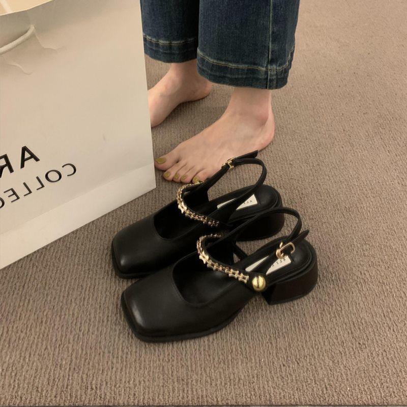 Xiaoxiangfeng Mary Jane small leather shoes spring and autumn medieval light mouth medium heel solid color thick heel single shoes