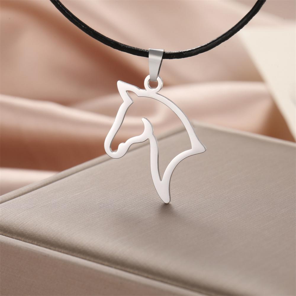 My Shape Horse Pendant Necklaces Stainless Steel Necklace Animal Horse Head Horserace Chain Horse Lover Lucky Amulet Jewelry