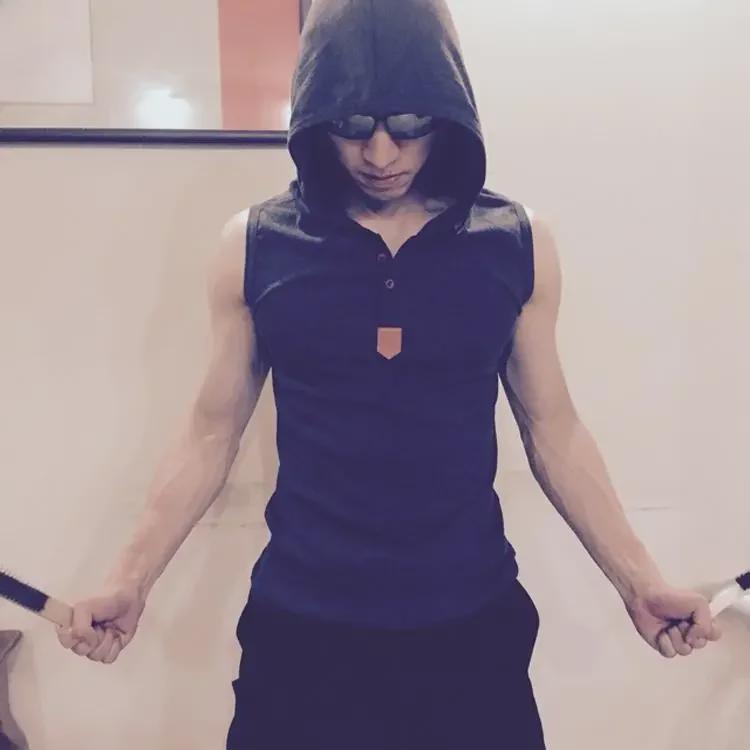 Men's Summer Sleeveless Hooded Vest - Korean Style Fitness Stretch Waistcoat