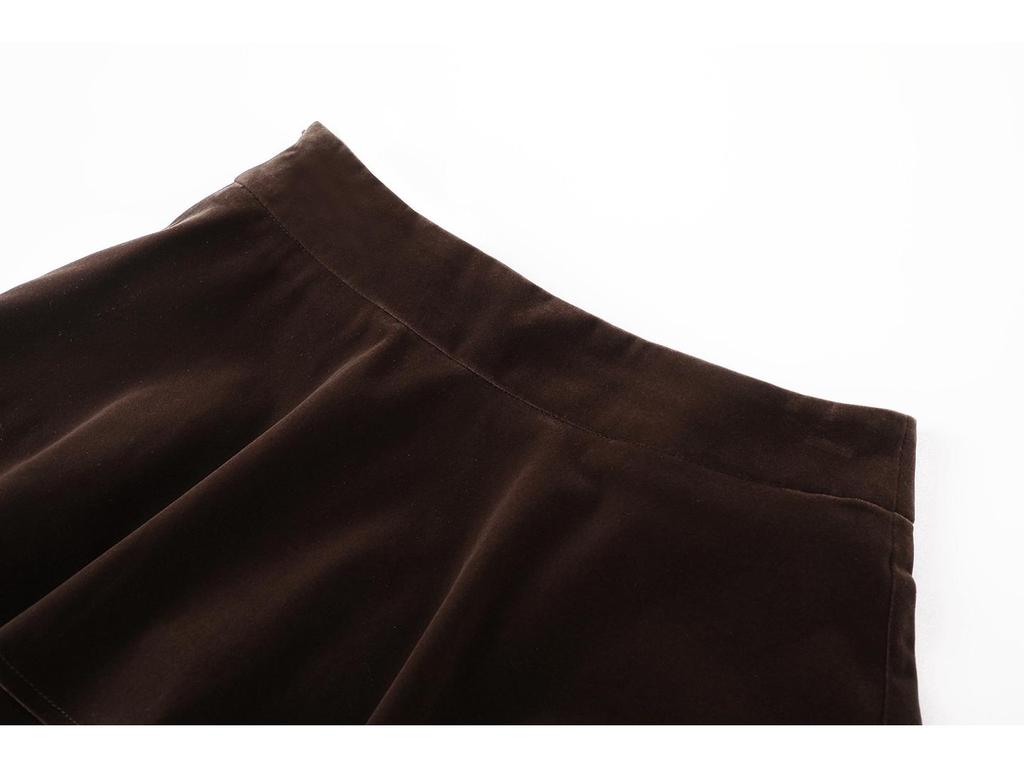 Retro Velvet Pleated Cake Skirt - Women's Short Skirt, Spring 2026 Petite Christmas Collection, Style R96C011A