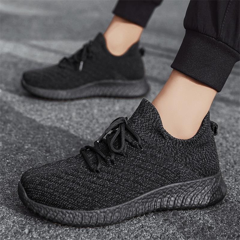Large Size Fashionable Breathable Lightweight Sports Flying Mesh Shoes Outdoor Hiking Shoes Socks Shoes Sports Casual Men's Shoes