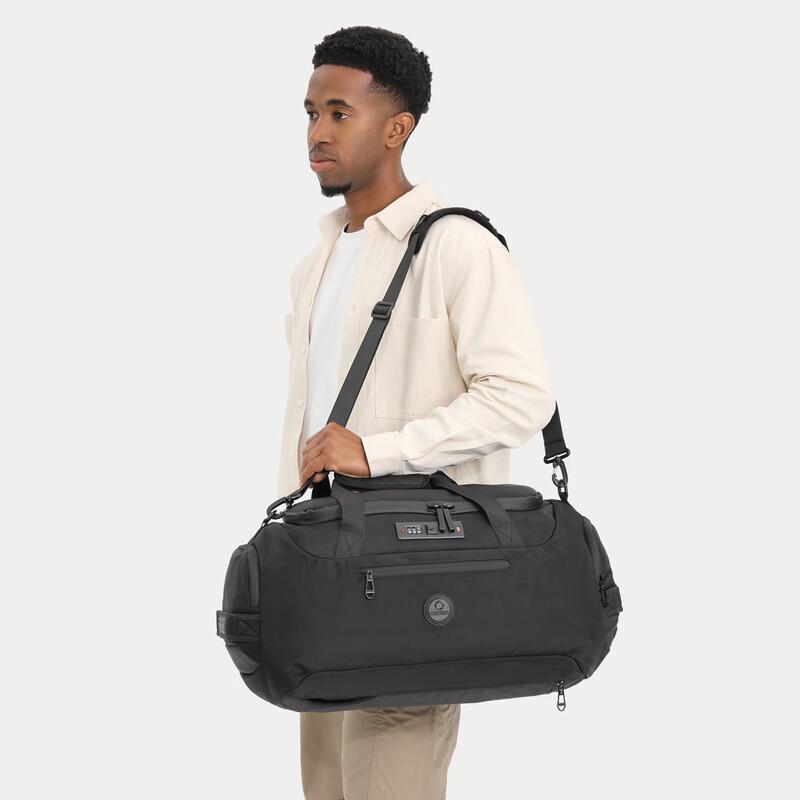 Men's Wet & Dry Separation Travel Gym Bag