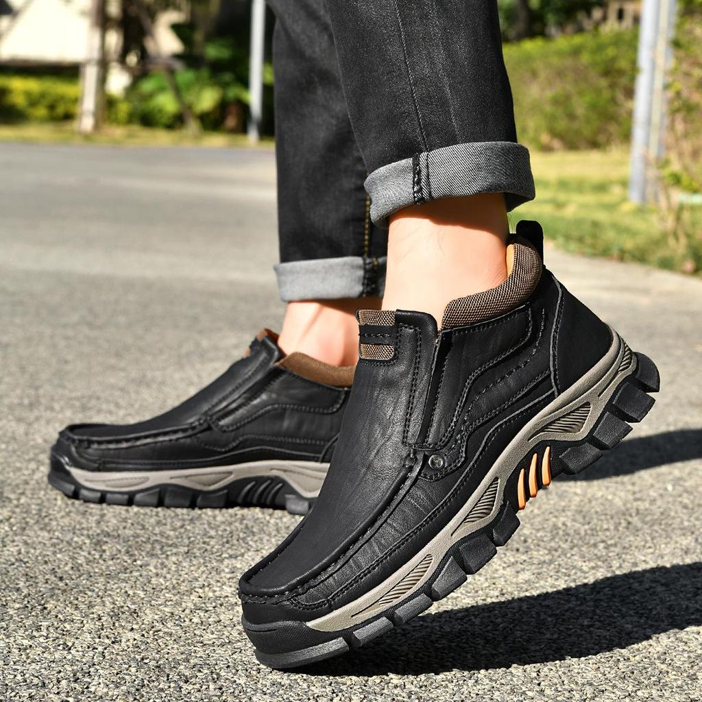 2026 New Men's Large Casual Soft Sole Autumn Leather Boots for Middle-Aged and Elderly