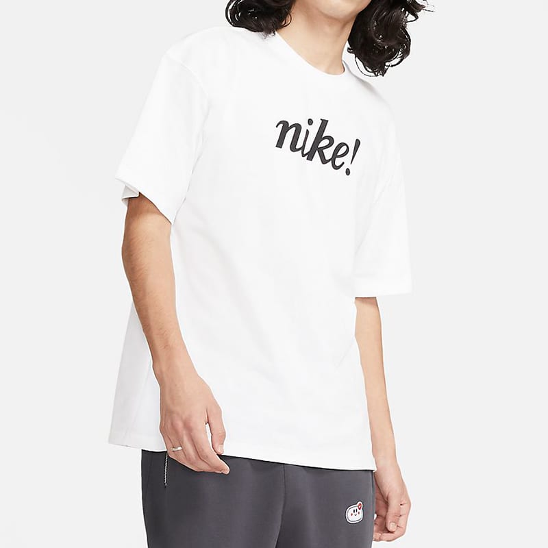 Nike T Shirts Men's White Crew Neck Moderate Straight Fit DA0448-100