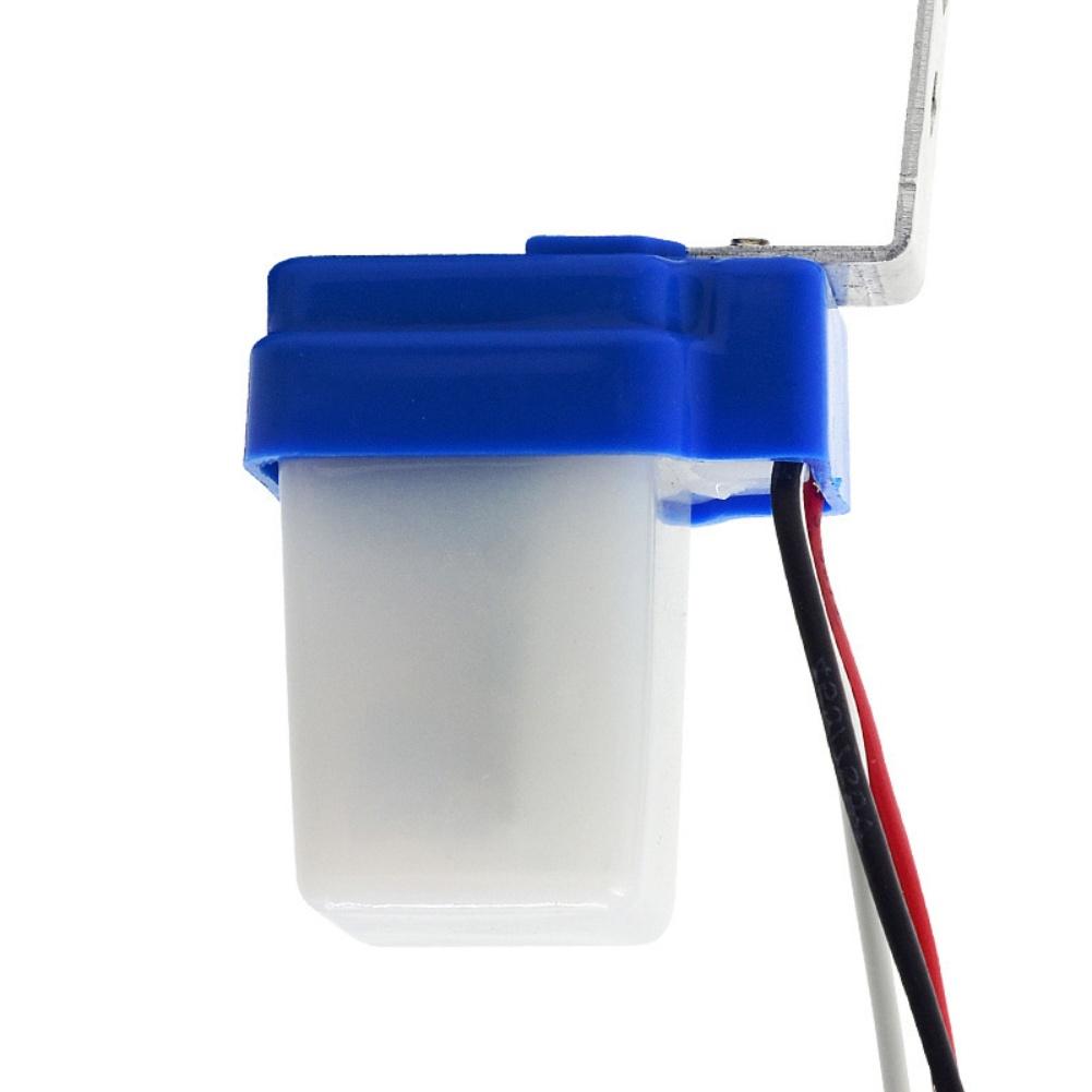 

Street Light Controller Waterproof Sensor Switch for Automatic Operation Compatible with 12V 24V 110V Power Supply