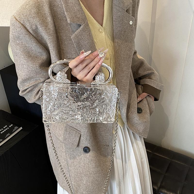 Niche design acrylic women's bag autumn and winter new fashion ice crack personalized women's hand shoulder messenger bag