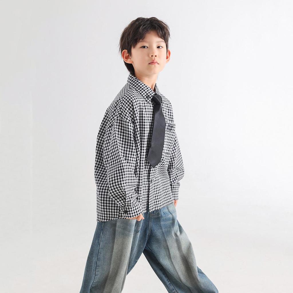 Boys' Spring 2025 Trendy Plaid Loose Shirt with Korean Tie Style