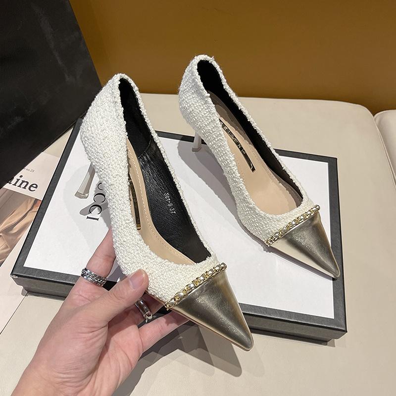 Escarpins à bout pointu pour femmes à la mode 2024 printemps été nouveau design de luxe élégant avancé décoration en métal talons hauts pour femmes