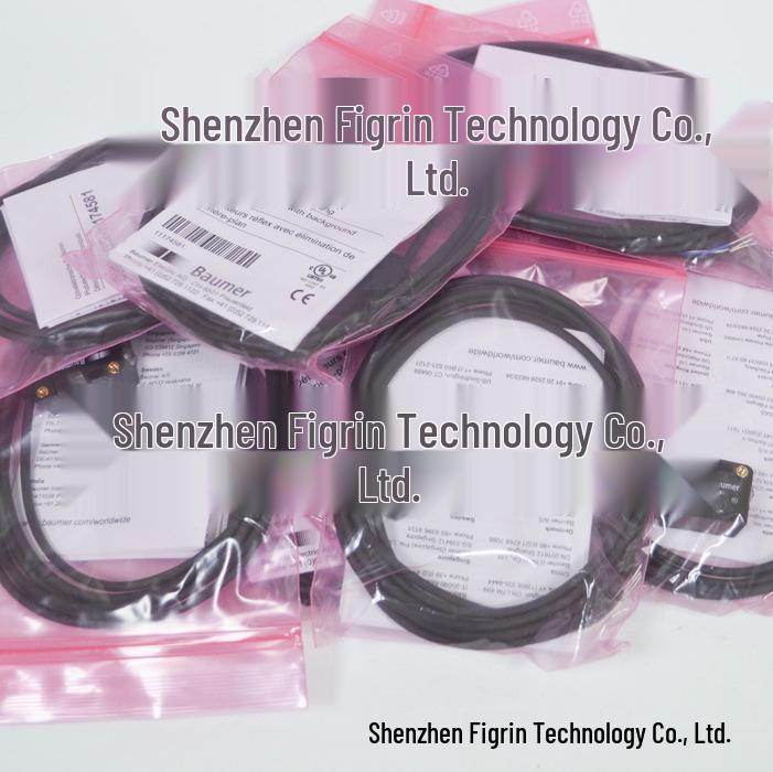 Baumer O300Y.GR-11174581 Photoelectric Sensor - Actual Item Photo O300Y.GR-11174581
