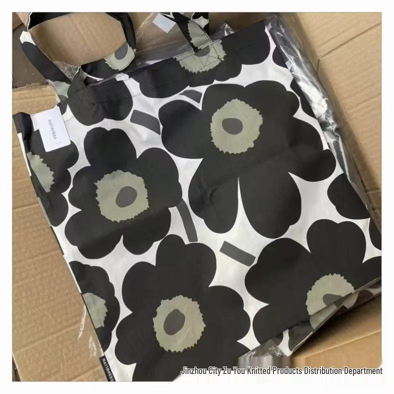 Eco-Friendly Finnish Floral Canvas Shoulder Bag: Minimalist, Large Capacity Tote for Women