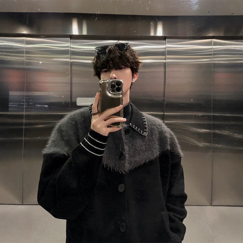 

Black Patchwork Woolen Cardigan Sweater Medium чорний