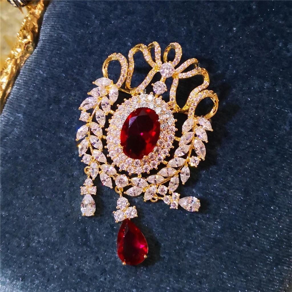 Court Retro Badge Micro-Inlaid Brooch Luxury Water Drop Latte Wheat Ears Emerald Women'S Coat