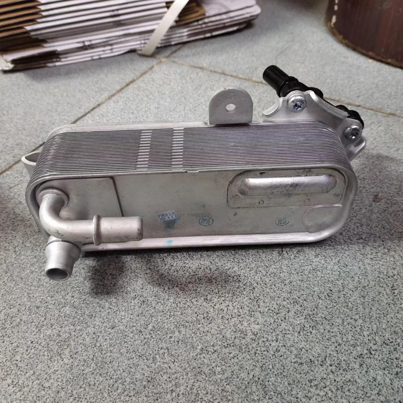 

Радиатор/охладитель масла АКПП BMW F20/F30 N20, деталь №17217600553 1