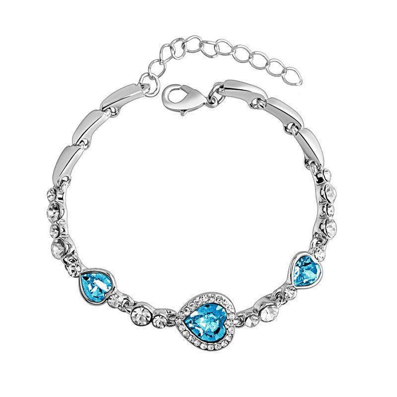 Heart & Peach-shaped Crystal Diamond Bracelet - Fashionable Jewelry Bangle