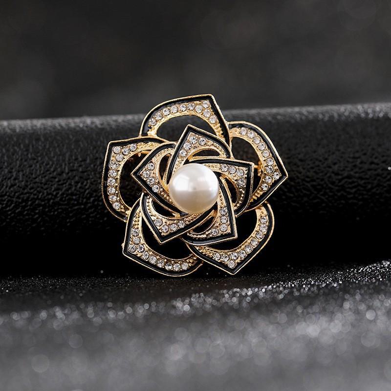 High-End Pearl & Rhinestone Butterfly Brooch for Women's Fashion Suits and Scarves