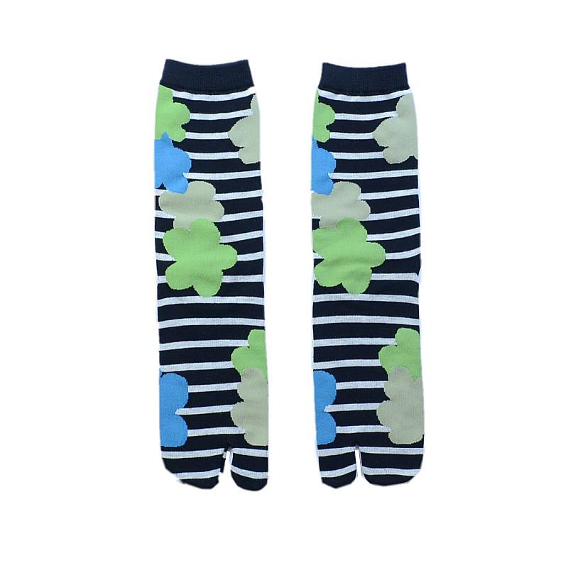 Trendy Japanese Multi-Color Jacquard Floral Tabi Socks - Cute Split-Toe Mid-Calf Design