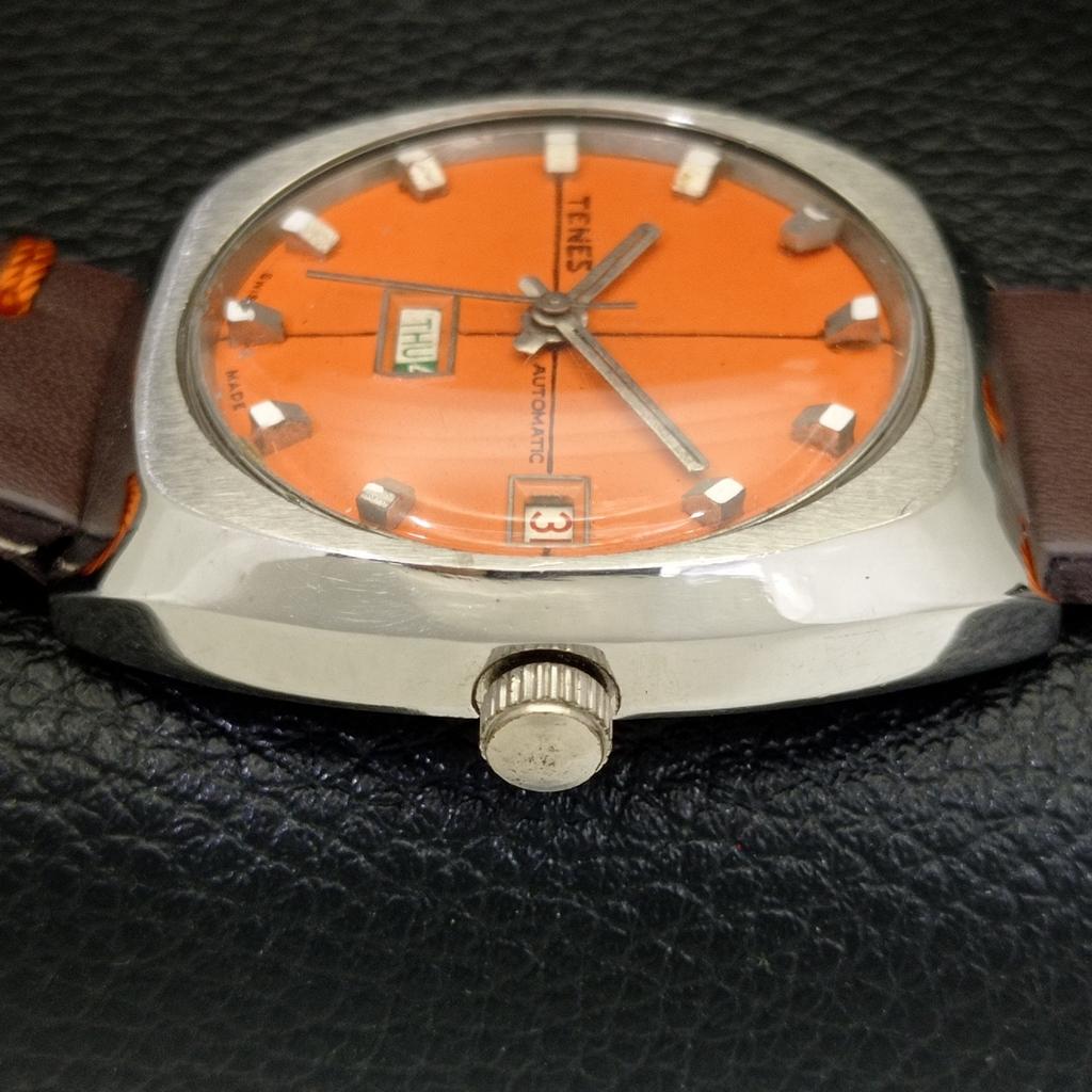 VINTAGE TENES AUTOMATIC SWISS MENS ORANGE COLOR DIAL WATCH A700147-5 R201-a700147