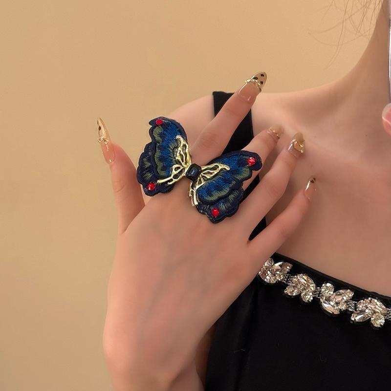 Diamond-encrusted Knitted Piece Butterfly Opening Ring Retro Fashion Versatile Temperament Index Finger Ring Light Luxury High-end Ring Woman