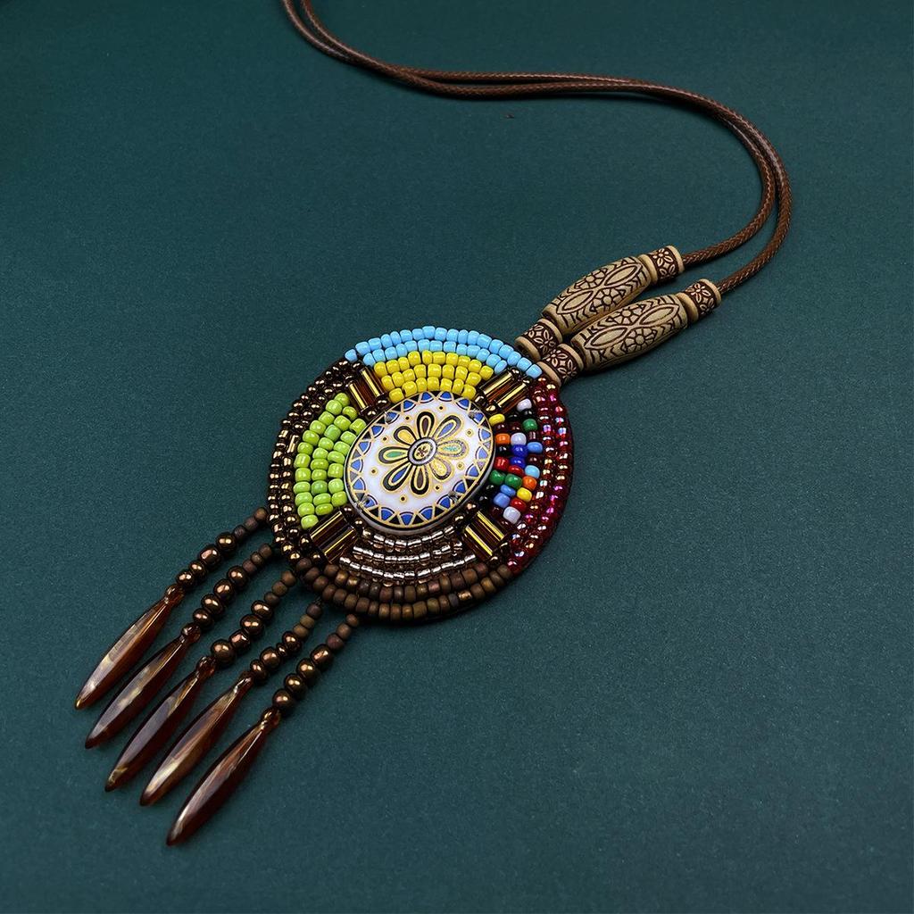 Nepalesische Retro Quastenanhänger Pulloverkette