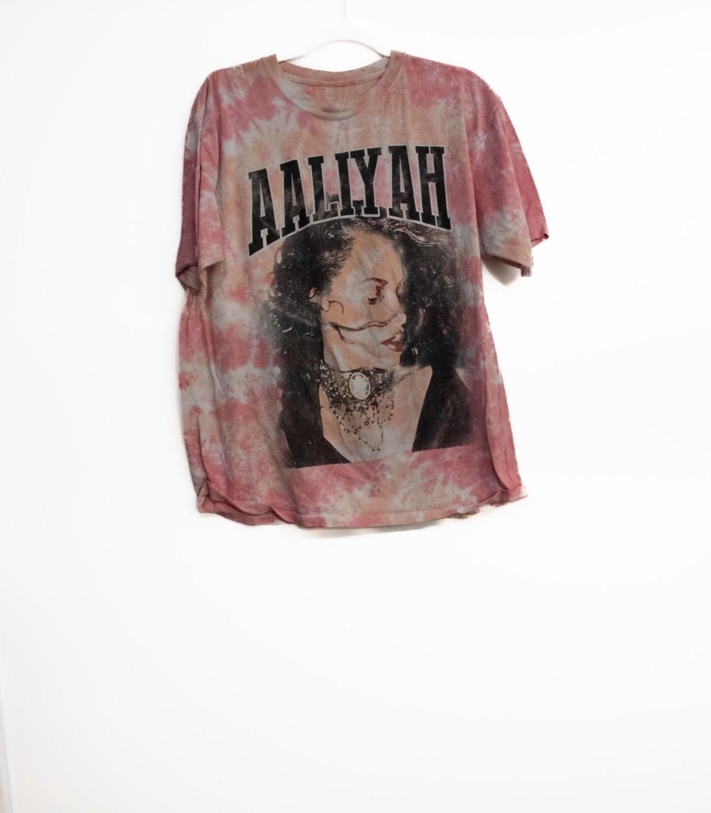 Vintage Aaliyah Tie-Dye T-Shirt S