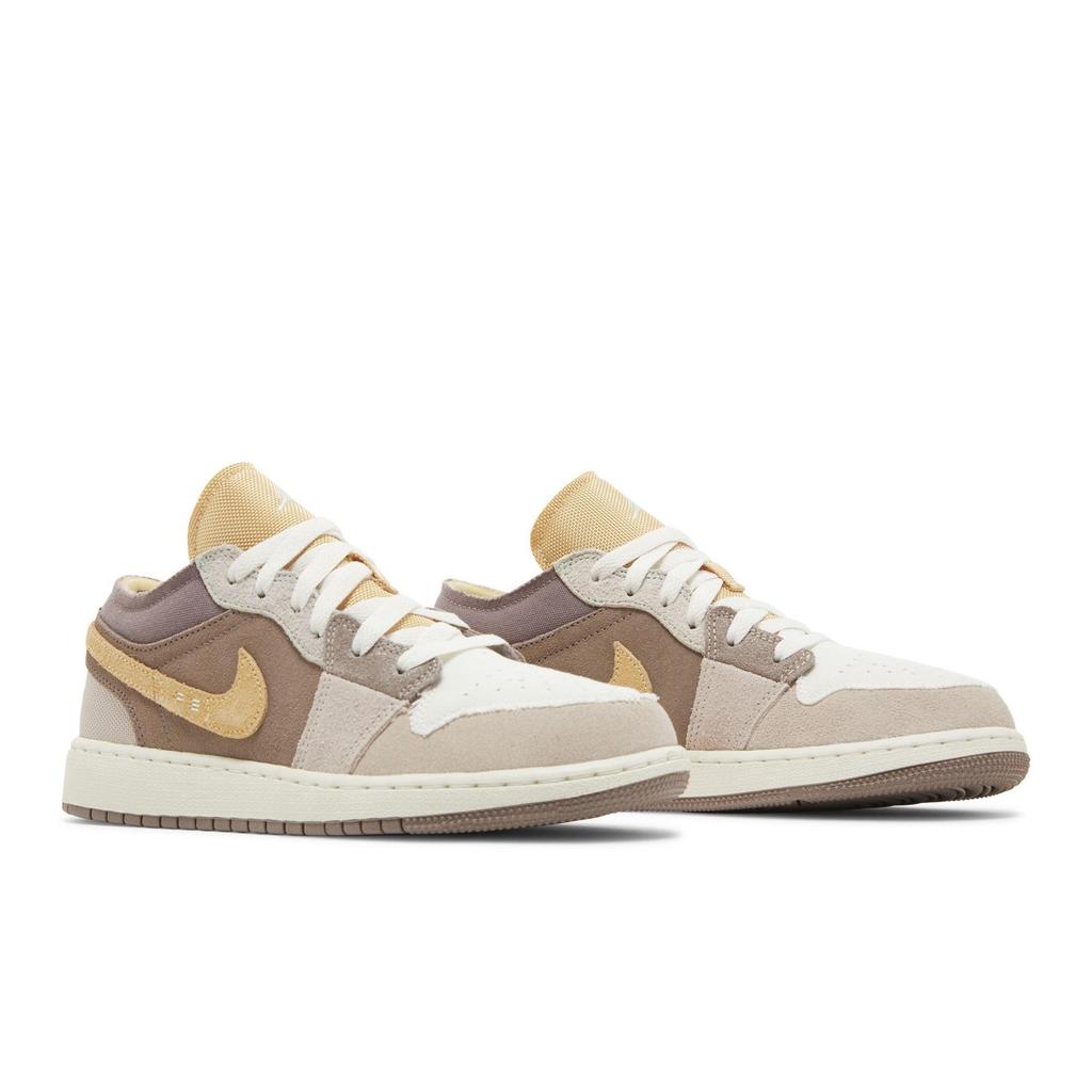 Air Jordan 1 Low SE Craft Grade School 'Inside Out - Taupe Haze' (Unisex) Taupe Haze / Mint Foam / Celestial Gold / Fossil Stone / Sail